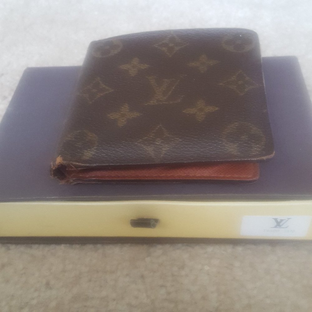 Authentic Louis Vuittion Wallet